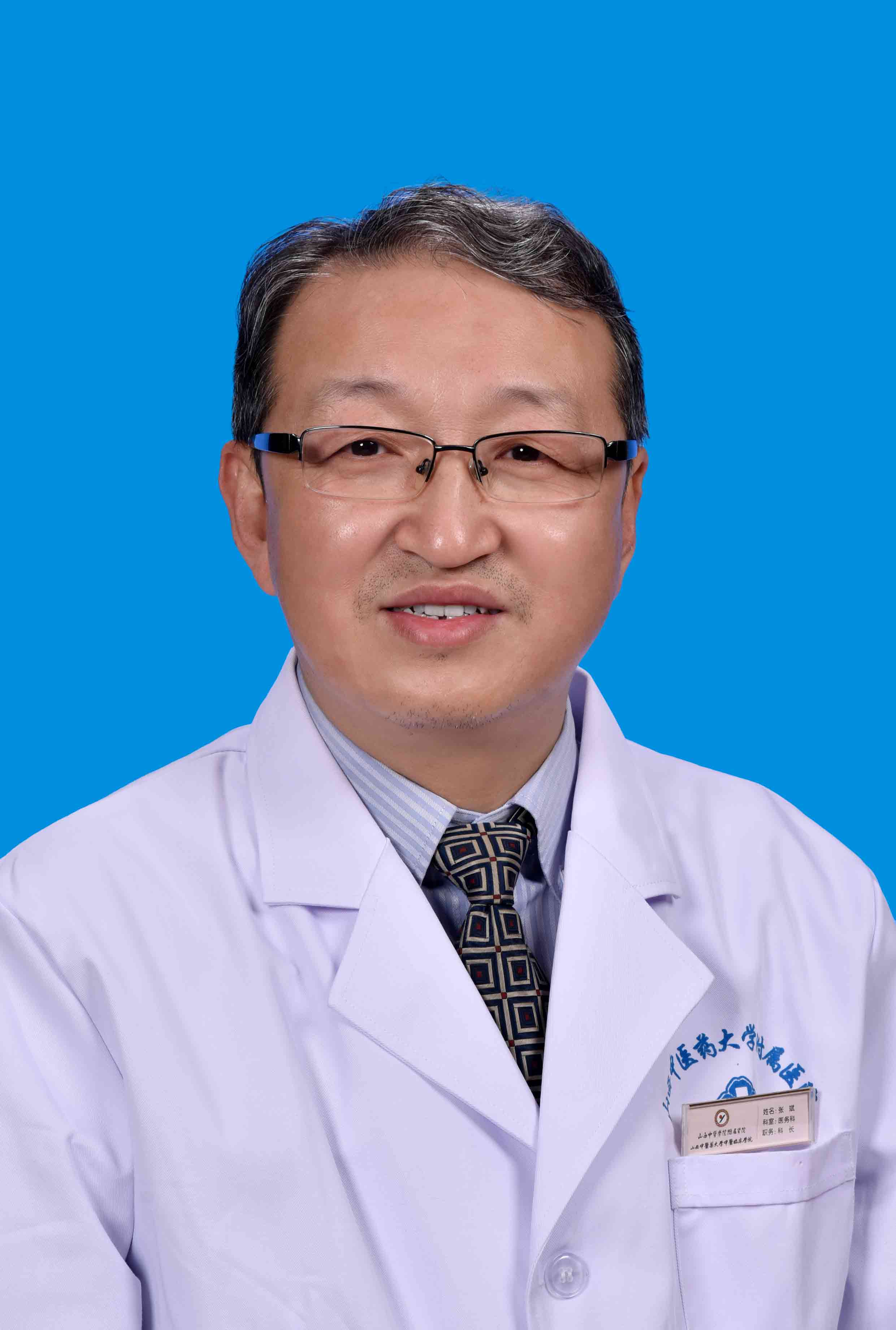 苏　云